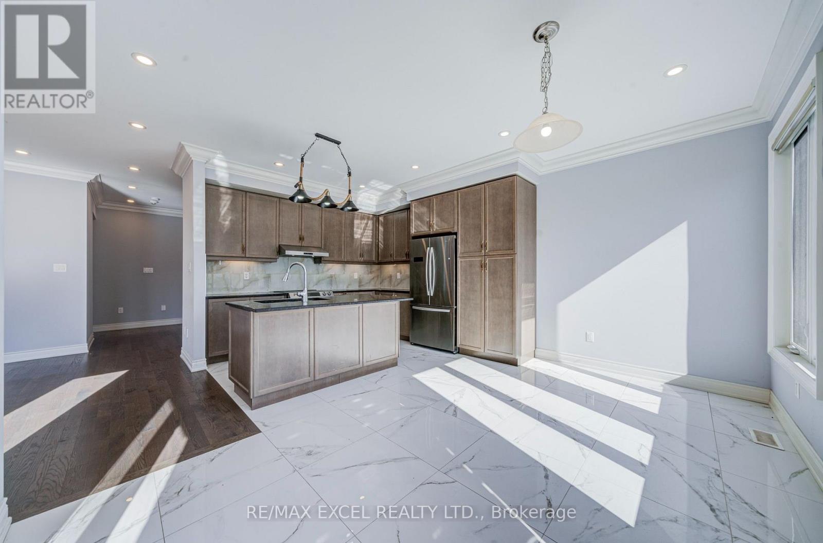 132 Meadow Vista Crescent — photo 15