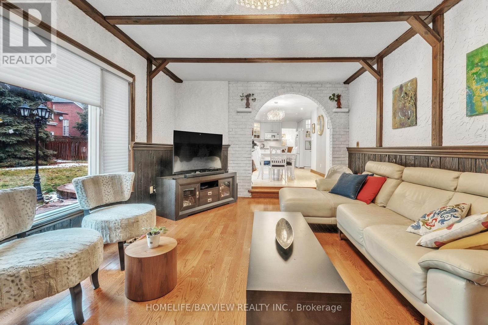 16 Roosevelt Drive — photo 13