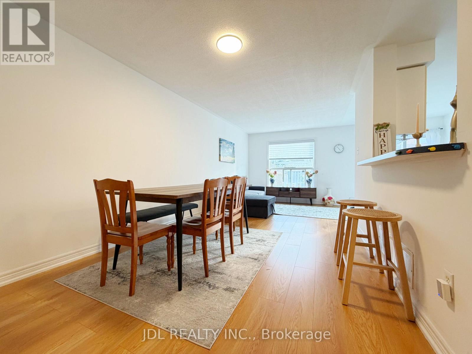 63 PENINSULA CRESCENT, Richmond Hill (Rouge Woods) — photo 2