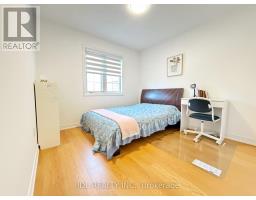 63 Peninsula Crescent, Richmond Hill, ON L4S1V1 Photo 6