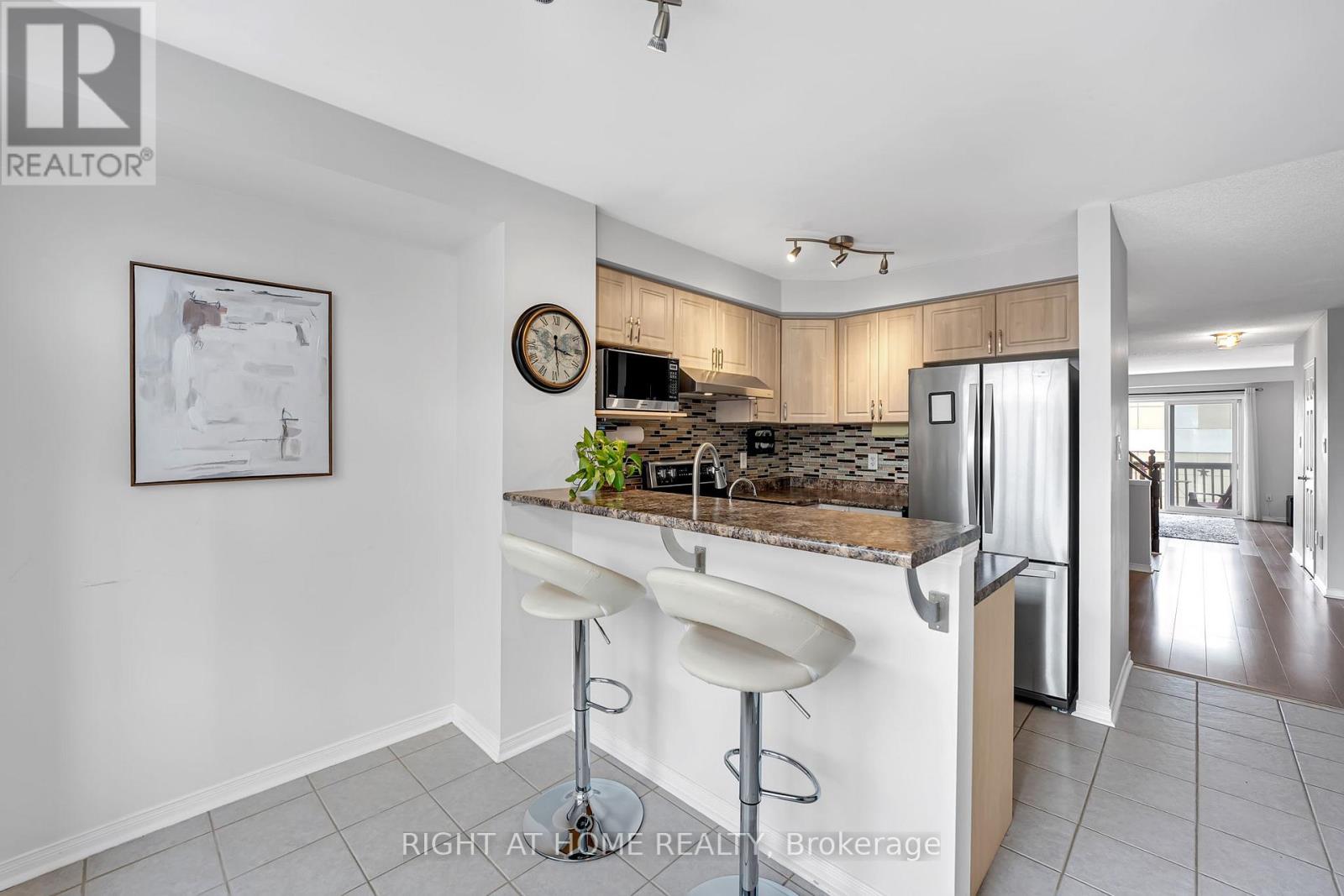 3370 REDPATH CIRCLE - 11