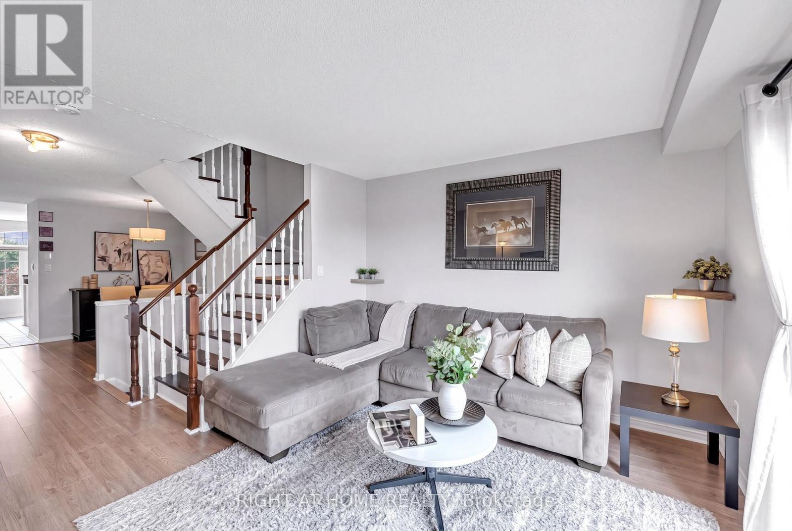 3370 Redpath Circle — photo 14