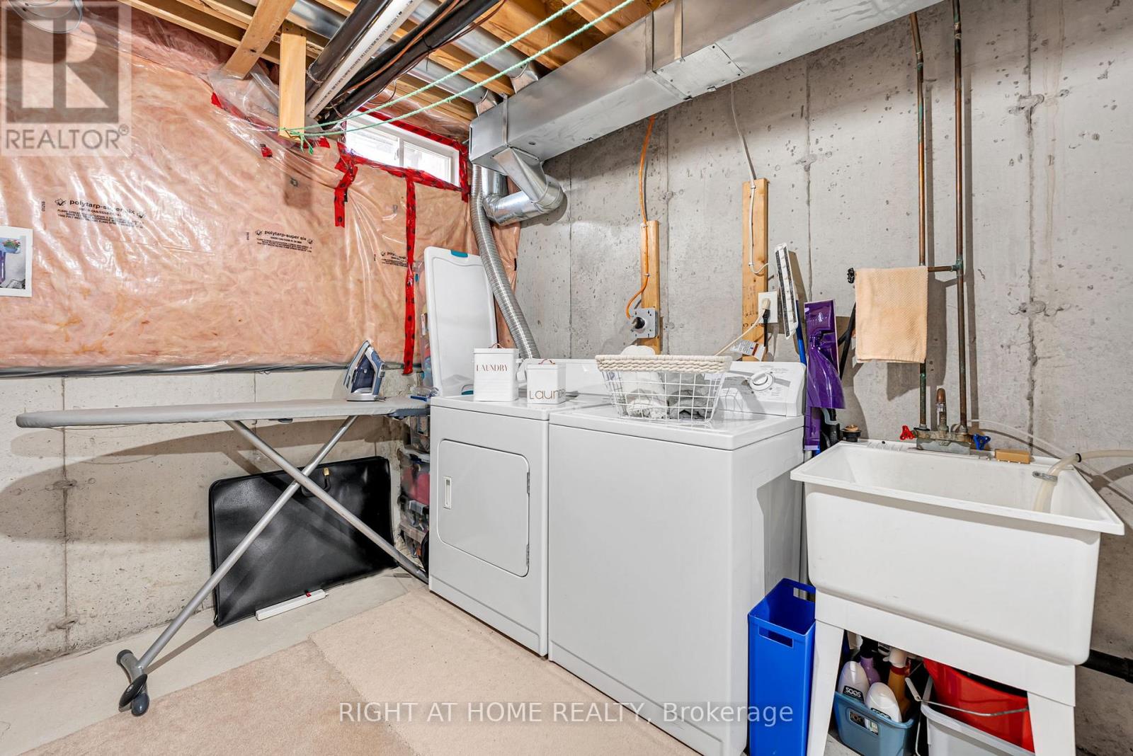 3370 REDPATH CIRCLE - 29