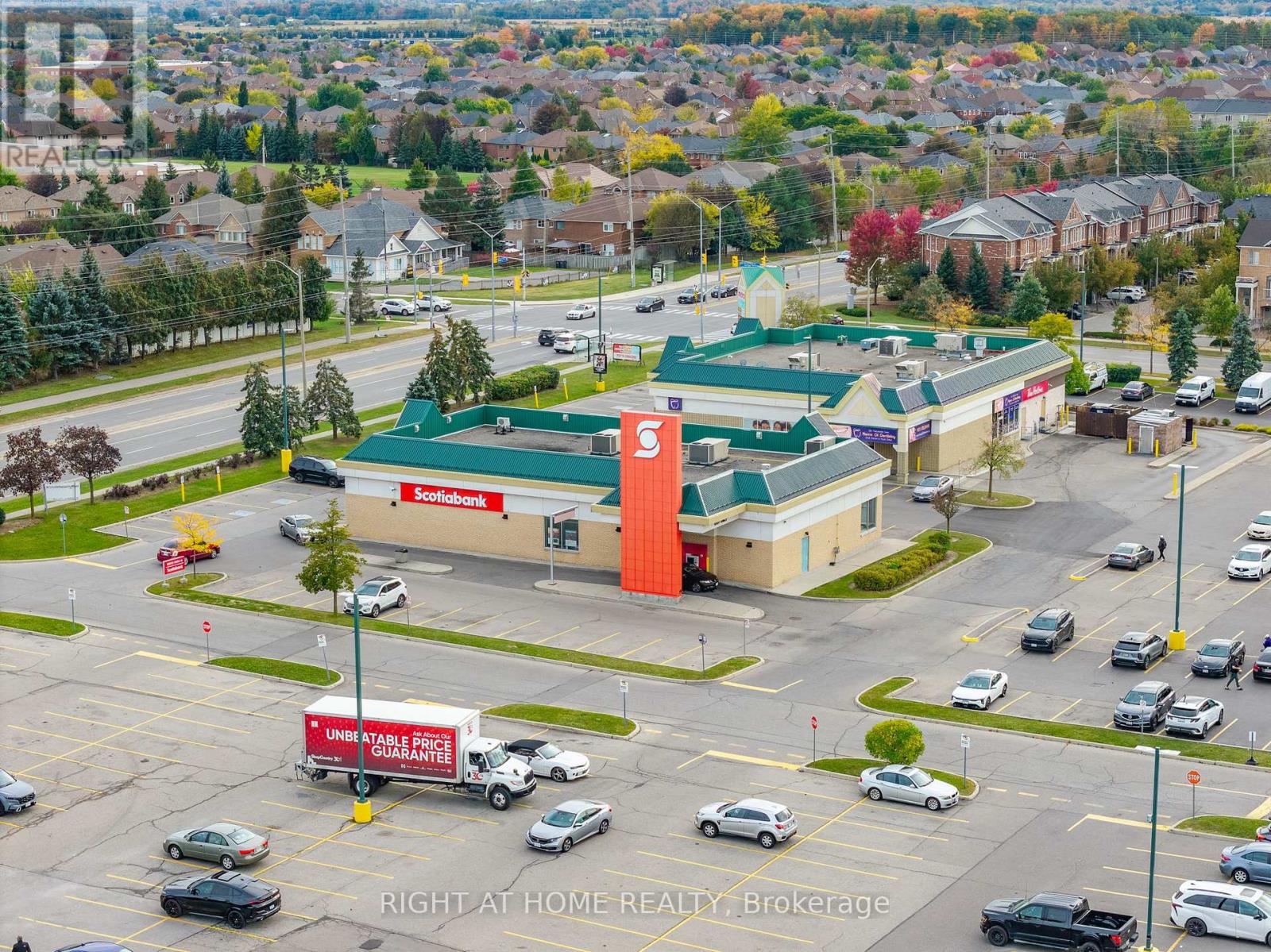 3370 Redpath Circle — photo 41