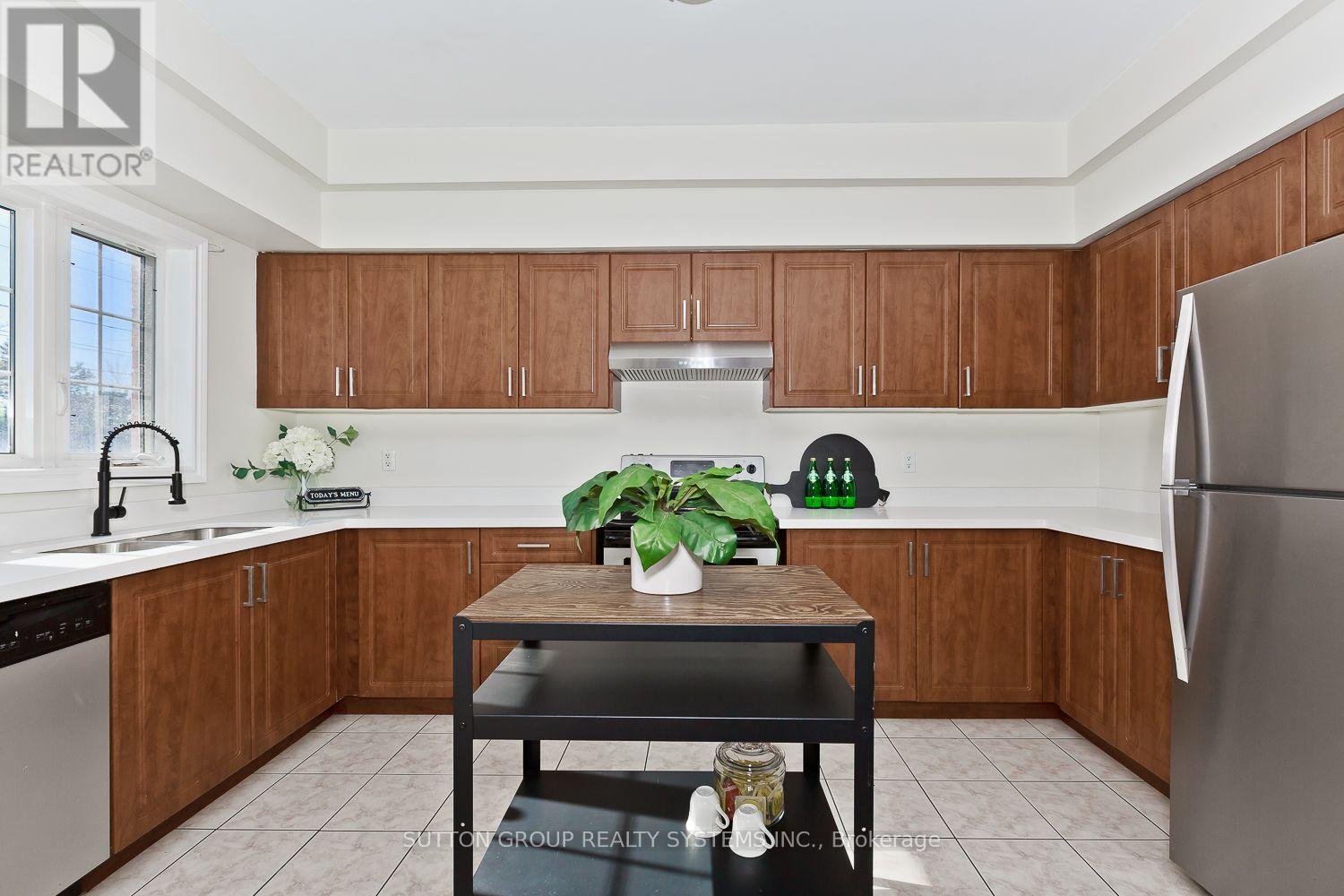 352 BLACK DRIVE, Milton (CL Clarke) — photo 8