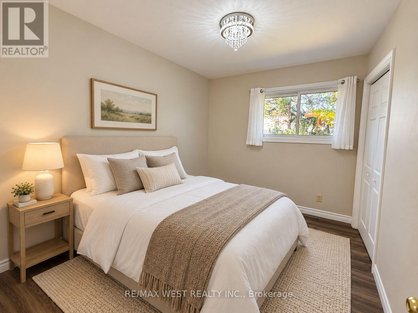 101 Lorne Street — photo 14