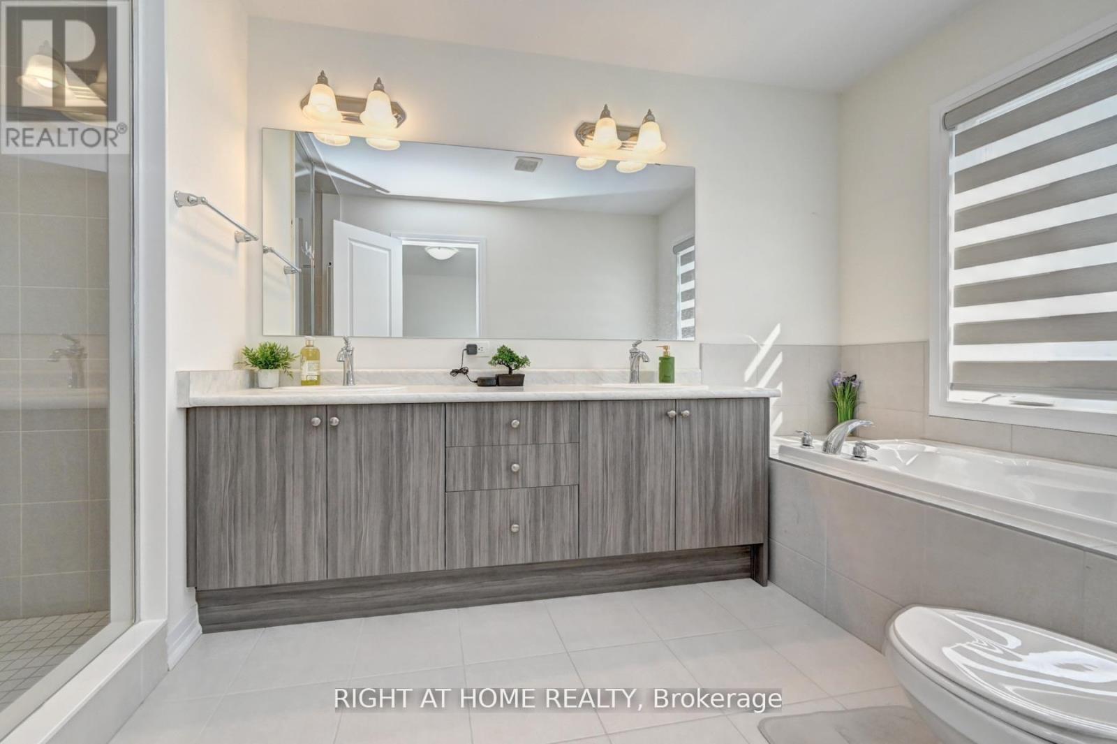 15 Blacklock Street — photo 26