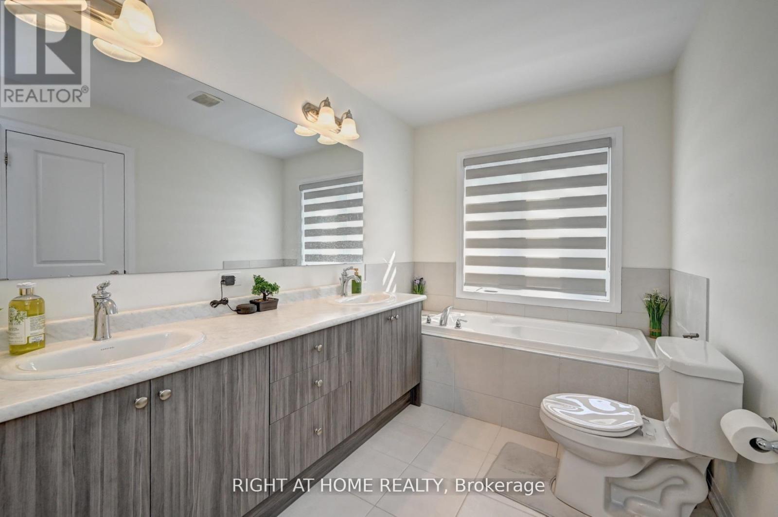15 Blacklock Street — photo 27