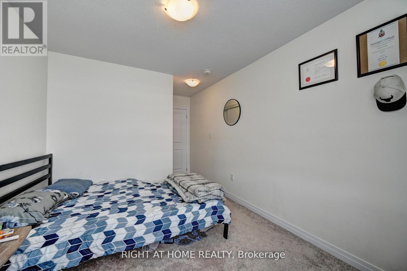 15 Blacklock Street — photo 29