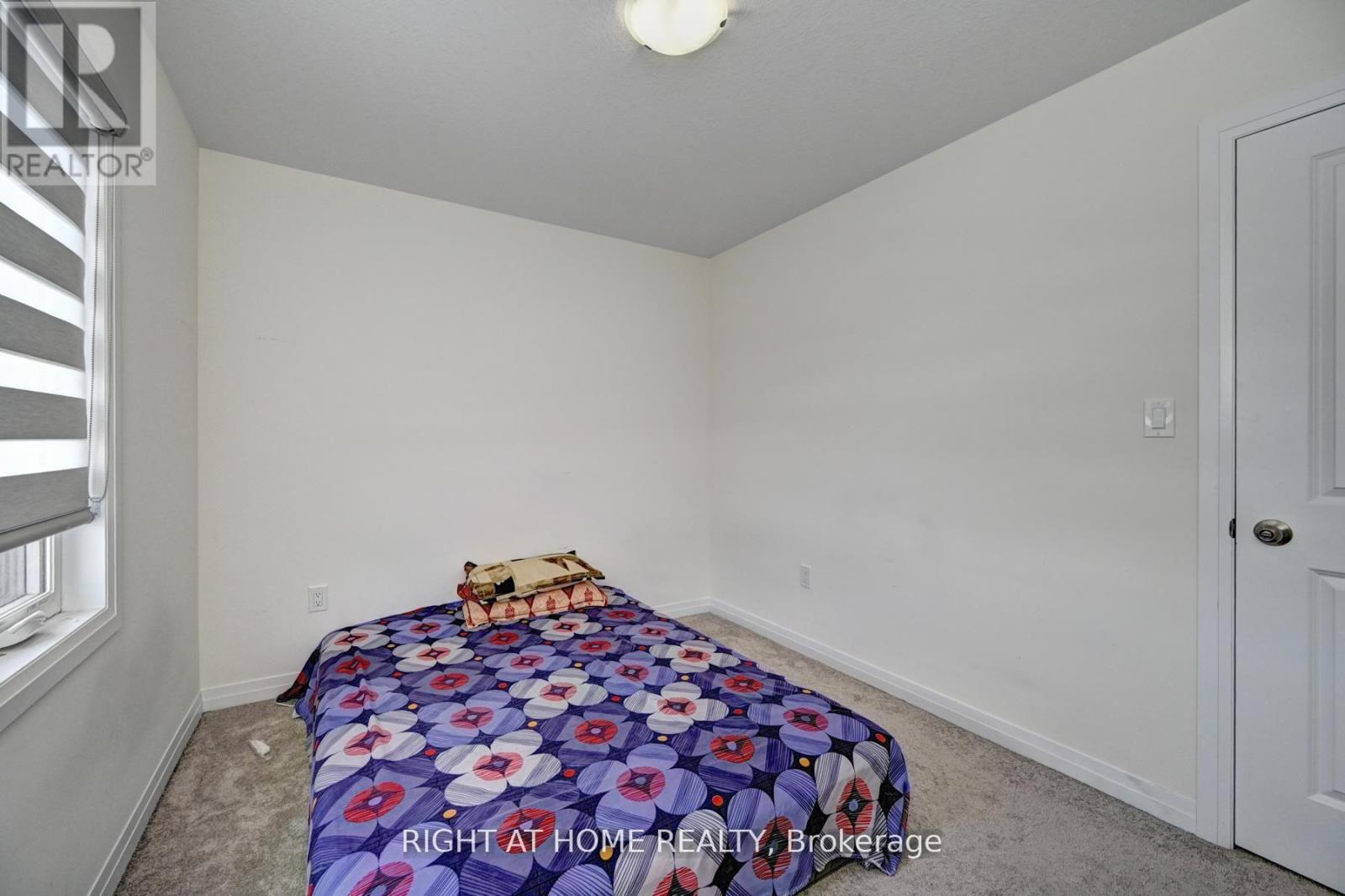 15 Blacklock Street — photo 35