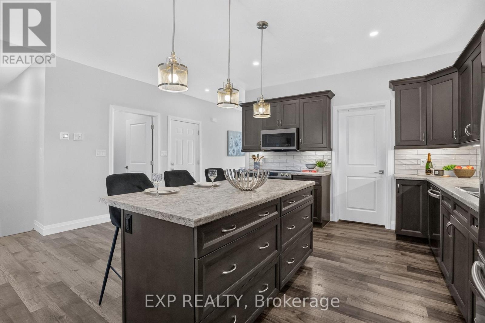 278 MCCOURT PLACE - 16