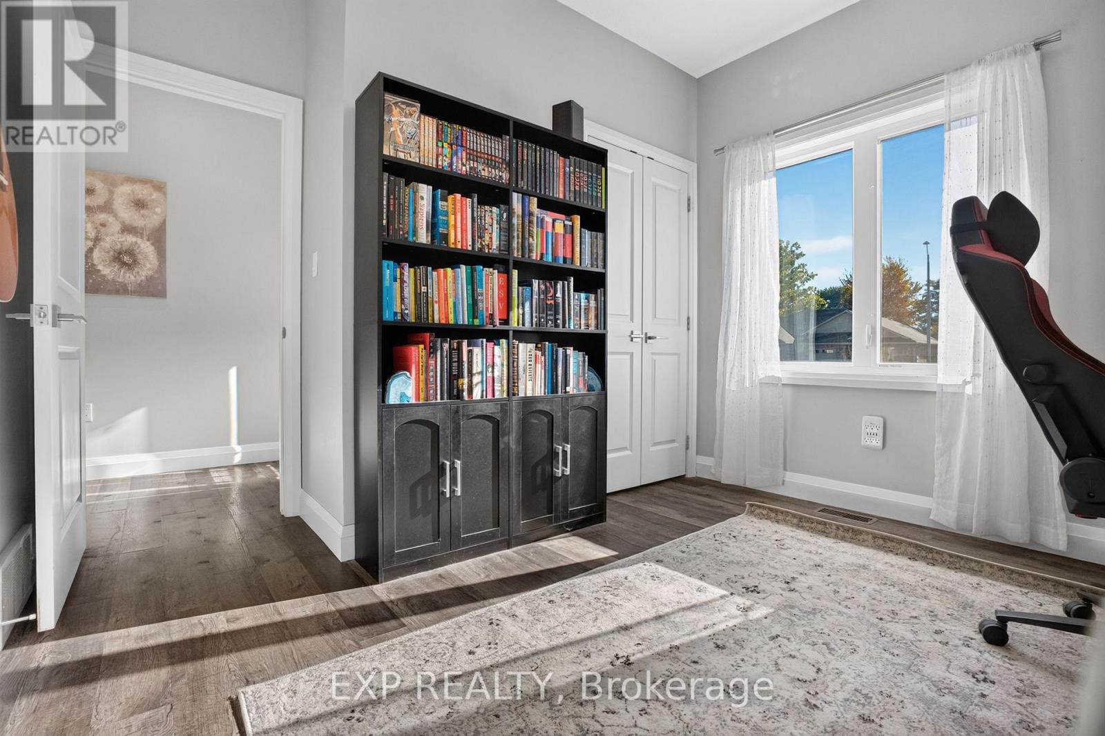 278 Mccourt Place — photo 36