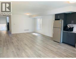 Living room/Dining room - 205 West Oak Trail Unit# 31, Kitchener, ON N2R0R9 Photo 9