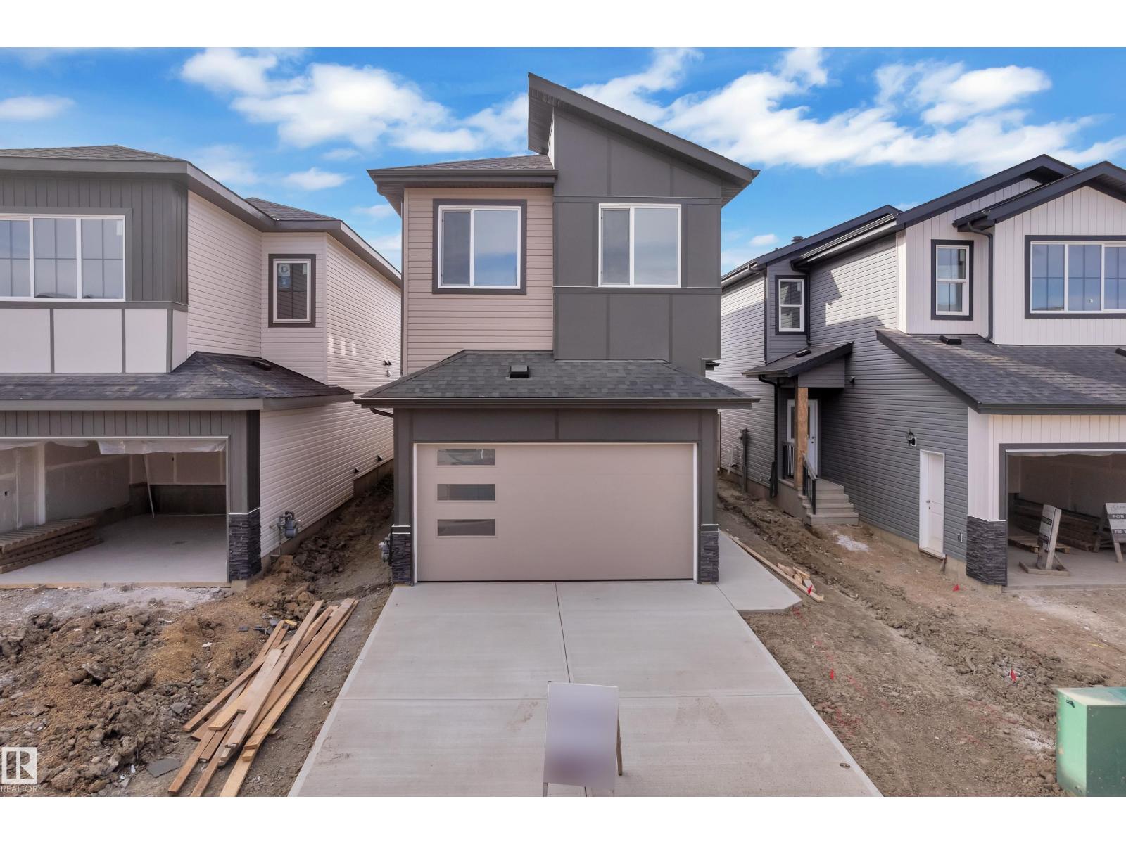 178 Munn Way - 1