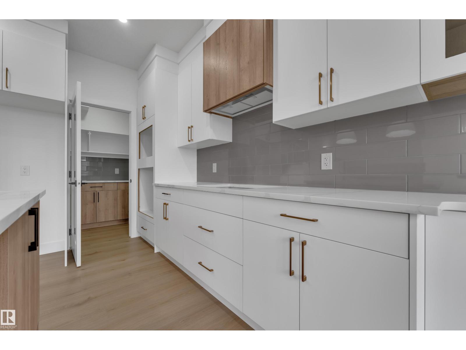 178 Munn Way - Image 13