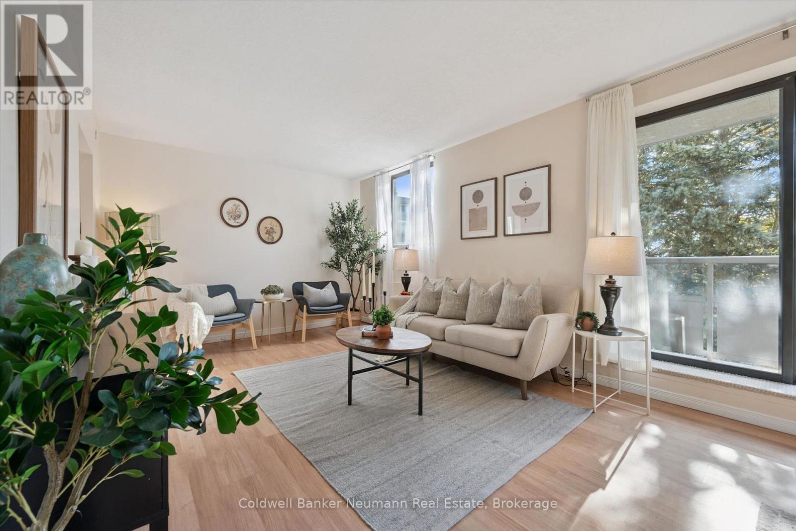 311 - 89 WESTWOOD ROAD, Guelph (Willow West/Sugarbush/West Acres) — photo 2