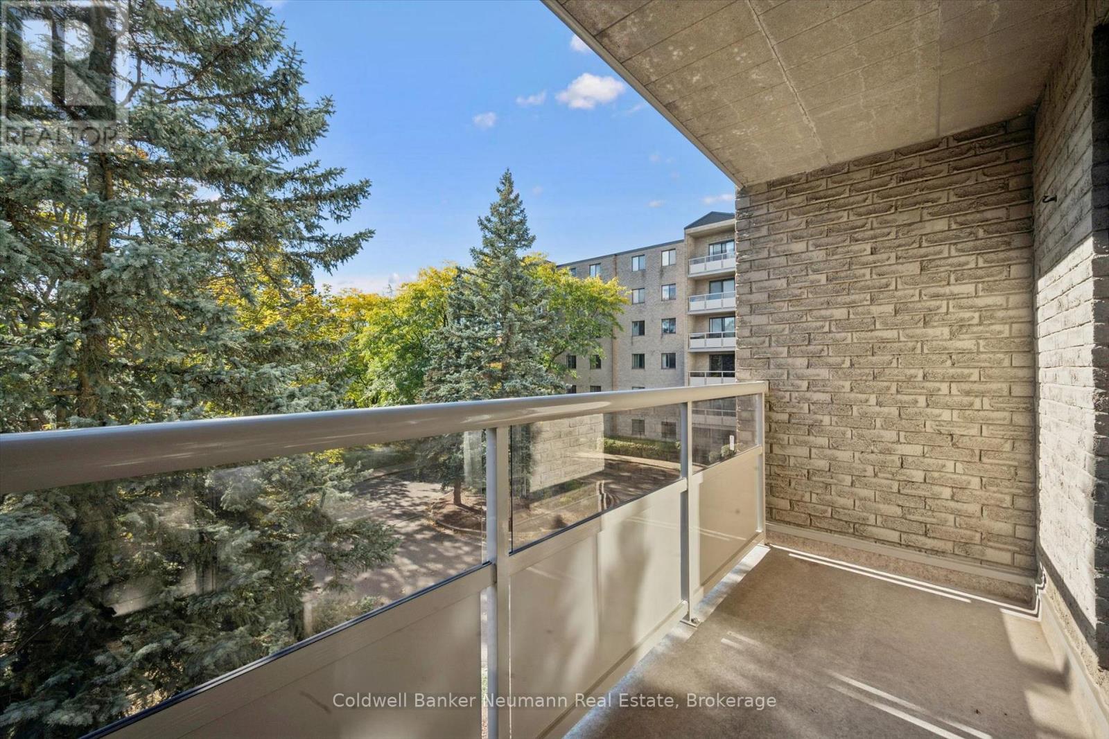 89 Westwood Road — photo 24