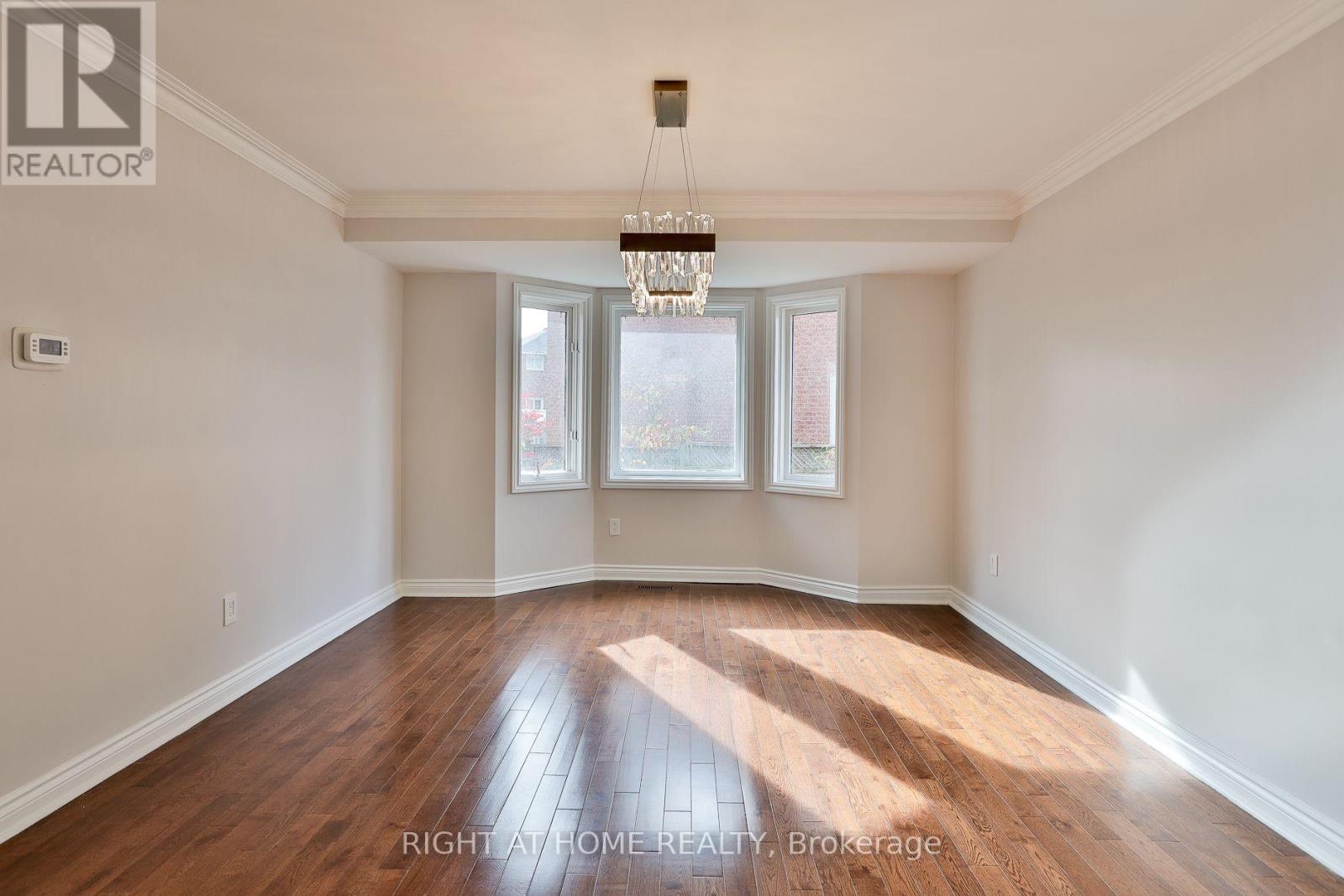 560 CHAGALL COURT, Mississauga (Hurontario) — photo 10