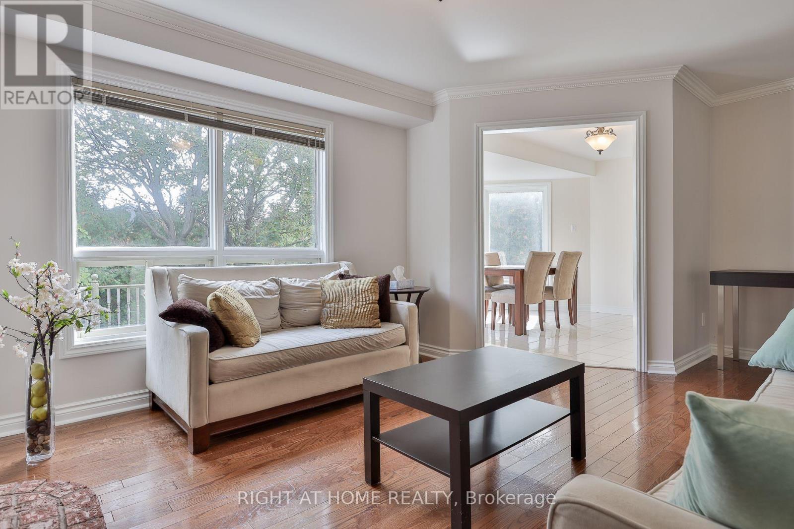 560 CHAGALL COURT - 21