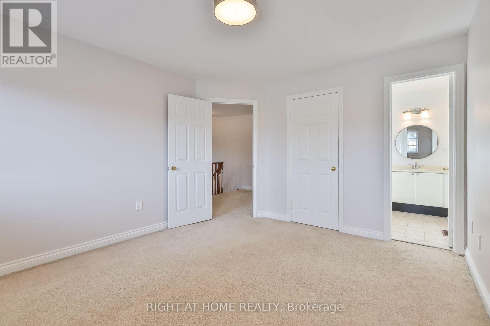 560 CHAGALL COURT - 32