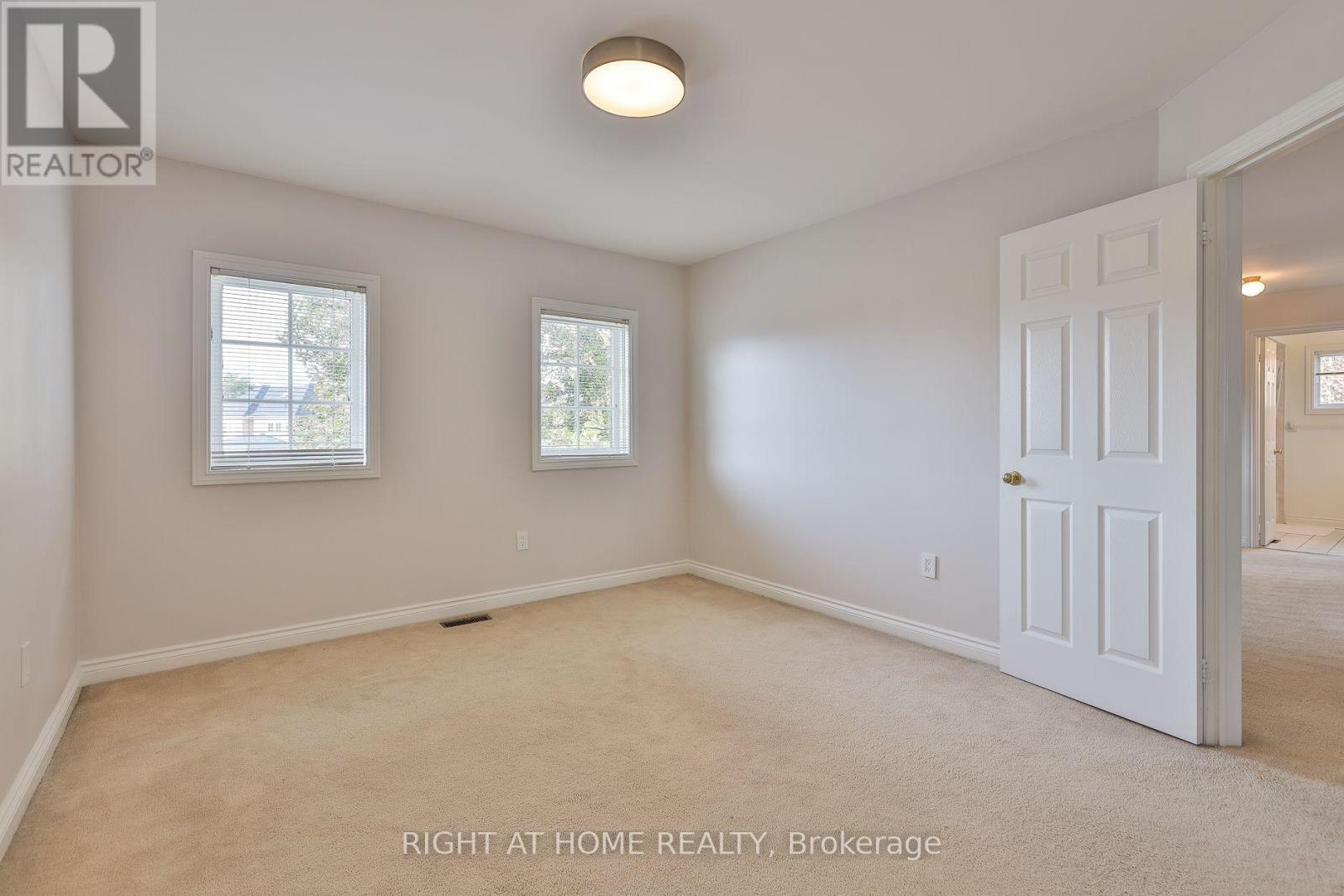 560 CHAGALL COURT - 34
