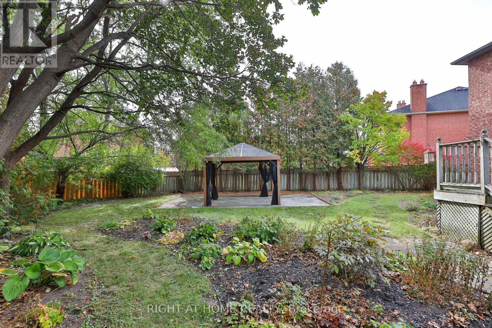 560 CHAGALL COURT - 42