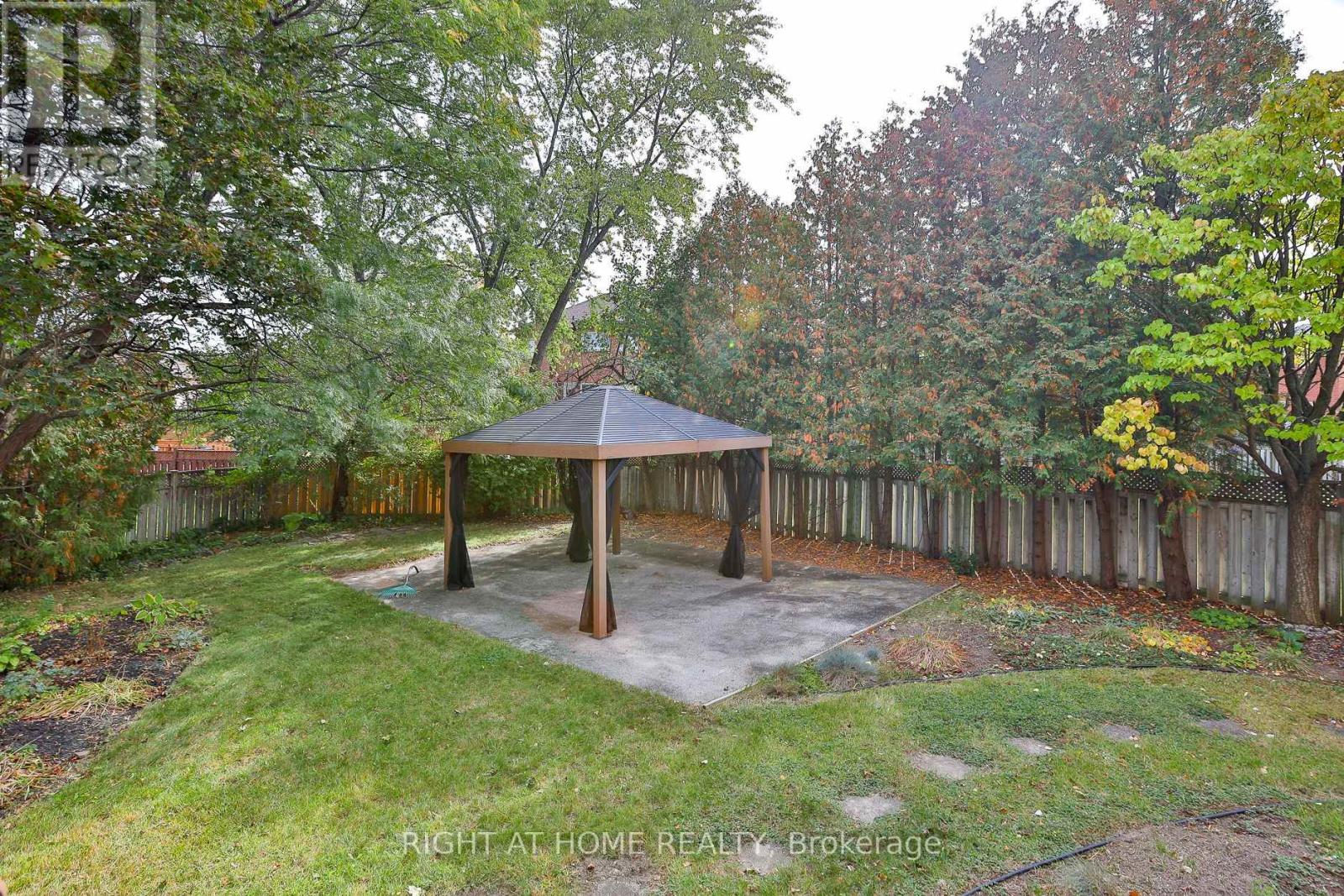 560 CHAGALL COURT - 43