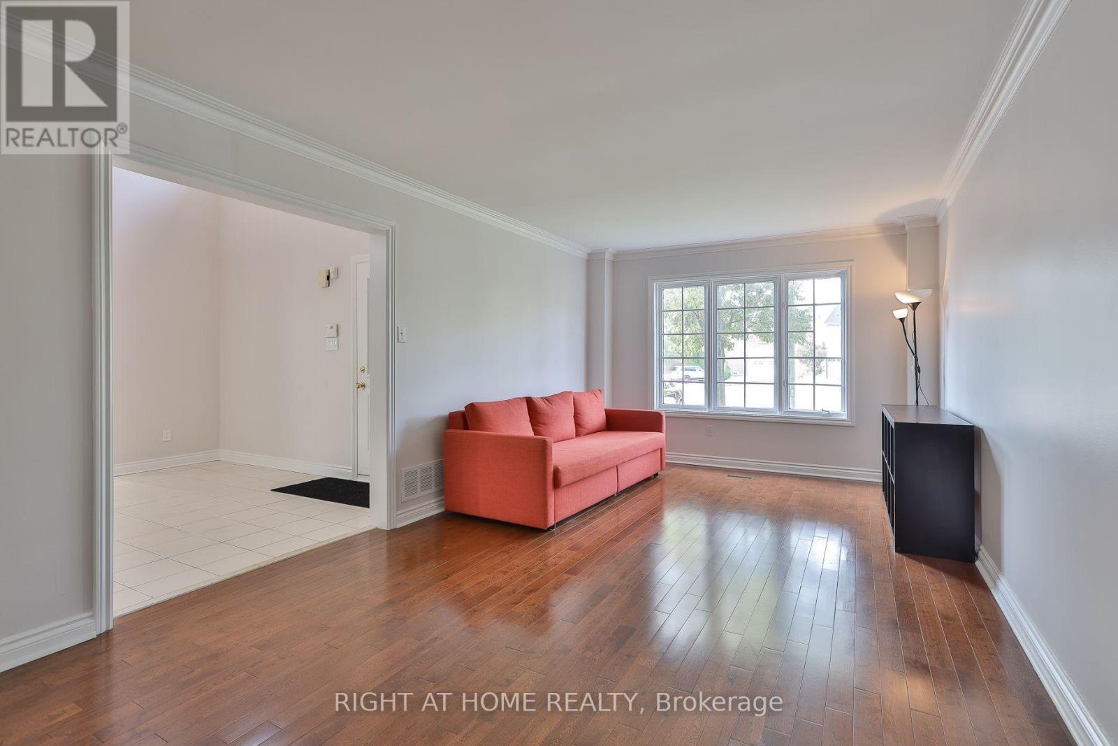 560 CHAGALL COURT, Mississauga (Hurontario) — photo 8