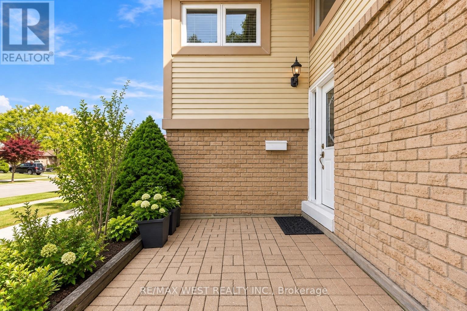 2 ACKROW COURT, Toronto (Eringate-Centennial-West Deane) — photo 4