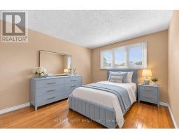 2 Ackrow Court, Toronto, ON M9C5C4 Photo 14