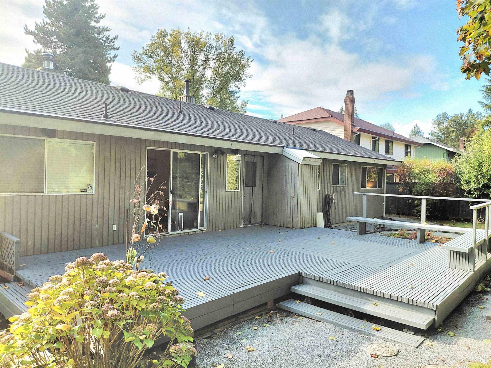 10430 FRASERGLEN DRIVE, Surrey - Image 1