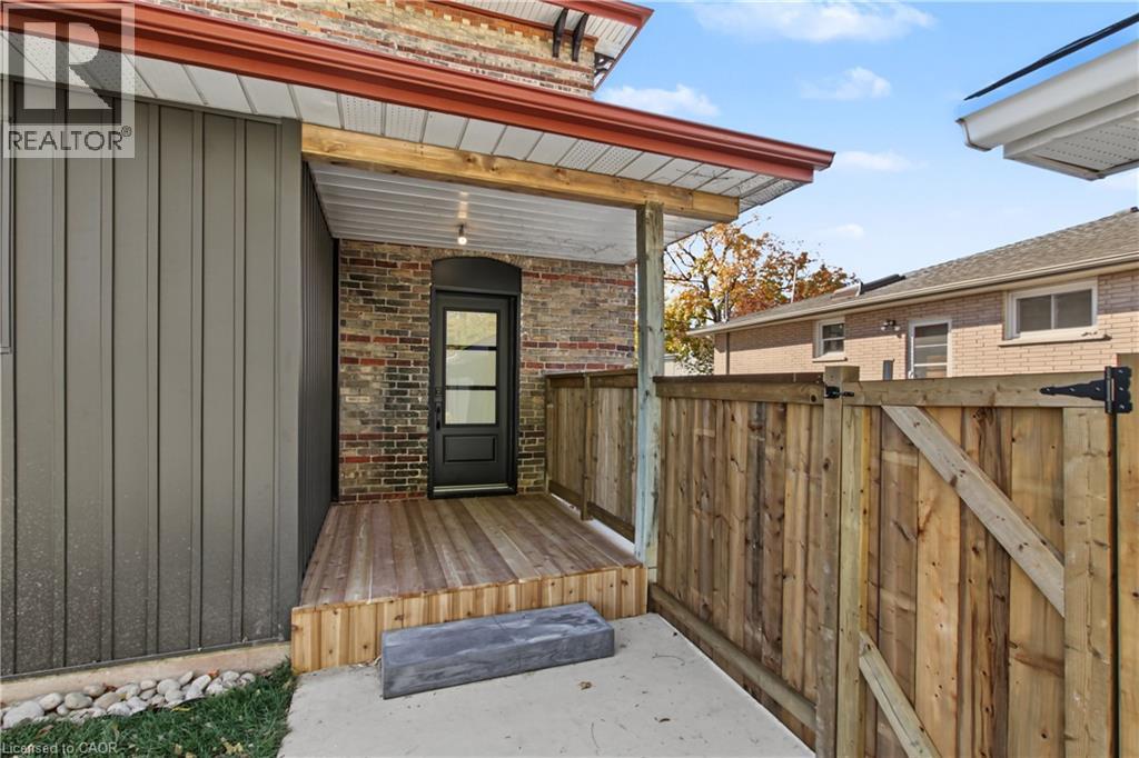 657 Frances Street — photo 38