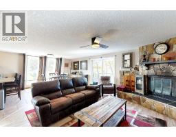 Kitchen - 251231 Sunshine Road Road, Delacour, AB T1Z0M6 Photo 7