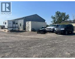Family room - 251231 Sunshine Road Road, Delacour, AB T1Z0M6 Photo 6