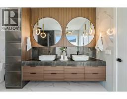 3642 85 Street SW - photo 28