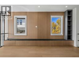 3642 85 Street SW - photo 21