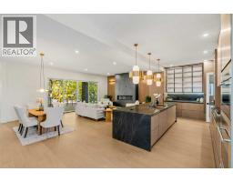 3642 85 Street SW - photo 3