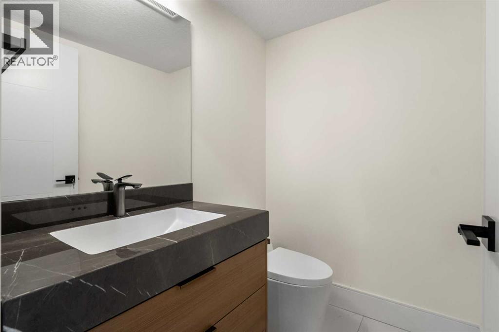 3642 85 Street SW - Image 47