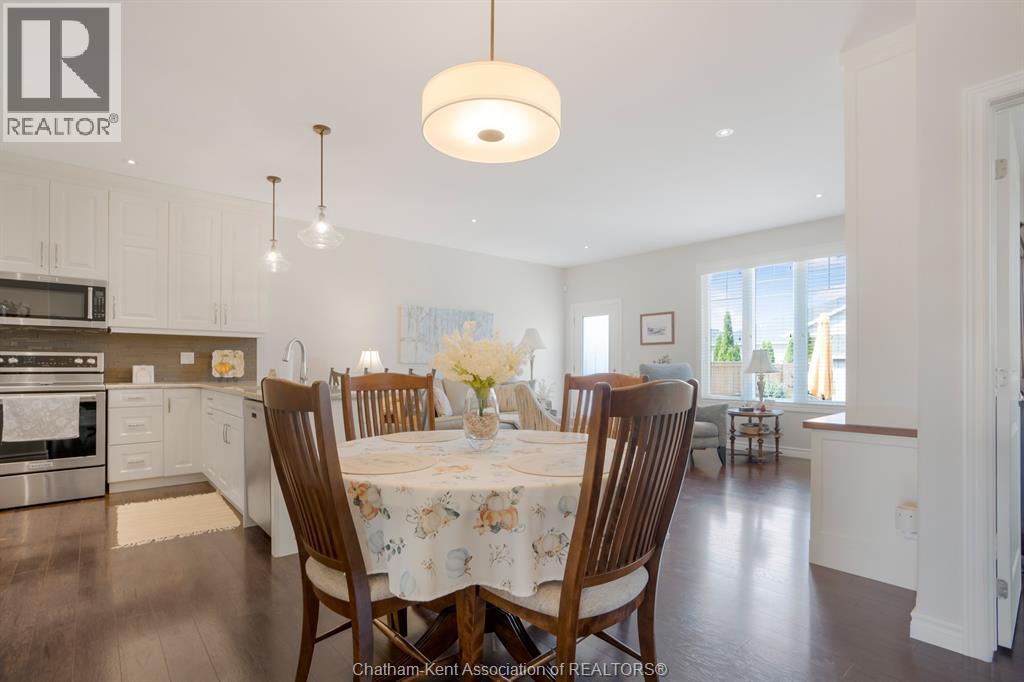 117 Cottage Place — photo 8