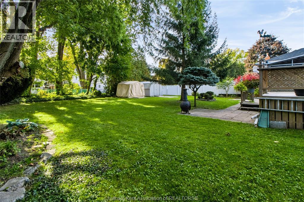 16 Indian Creek Road West — photo 30