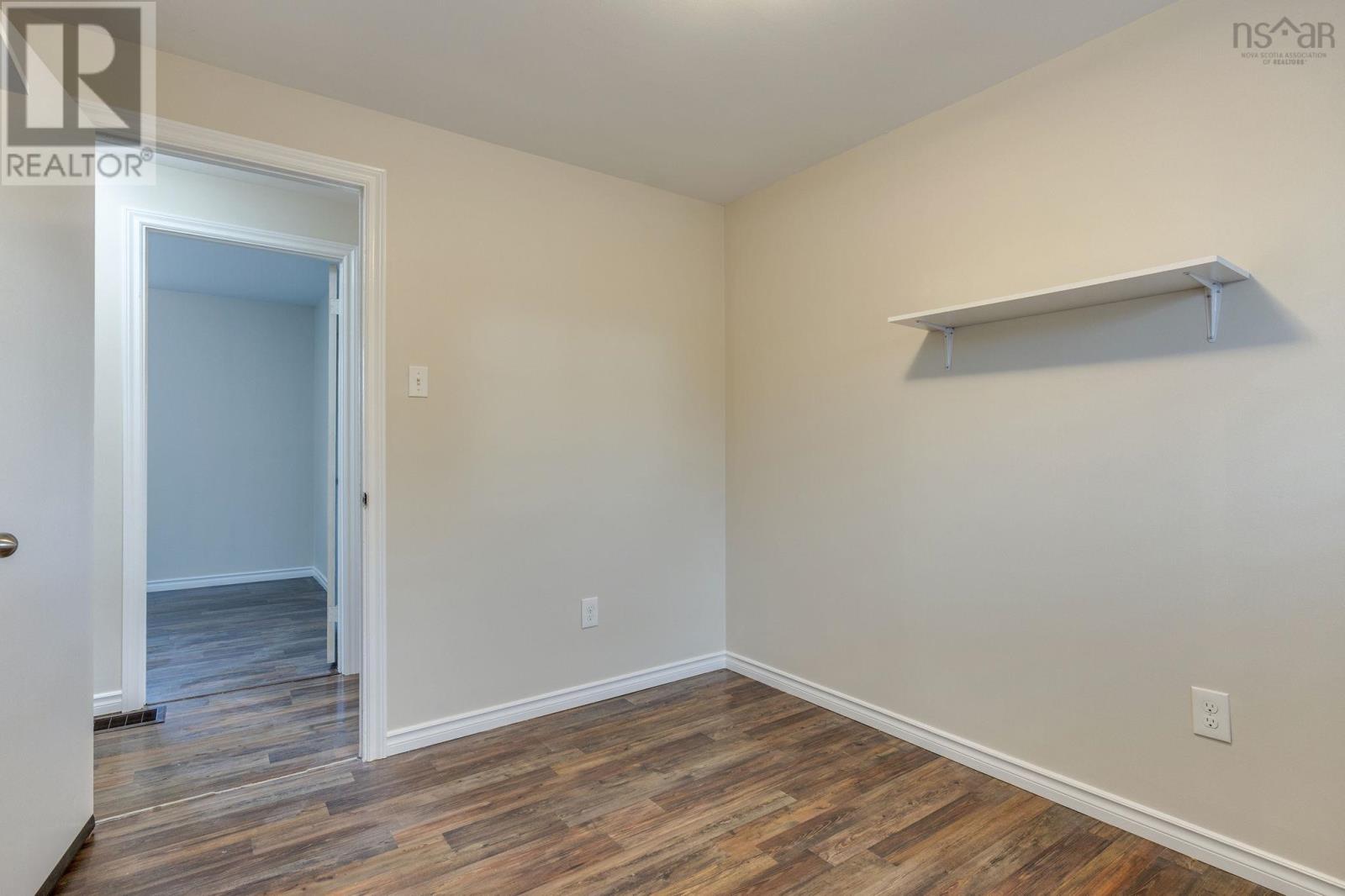 Property 22 of 47 of 15 Dipper Crescent