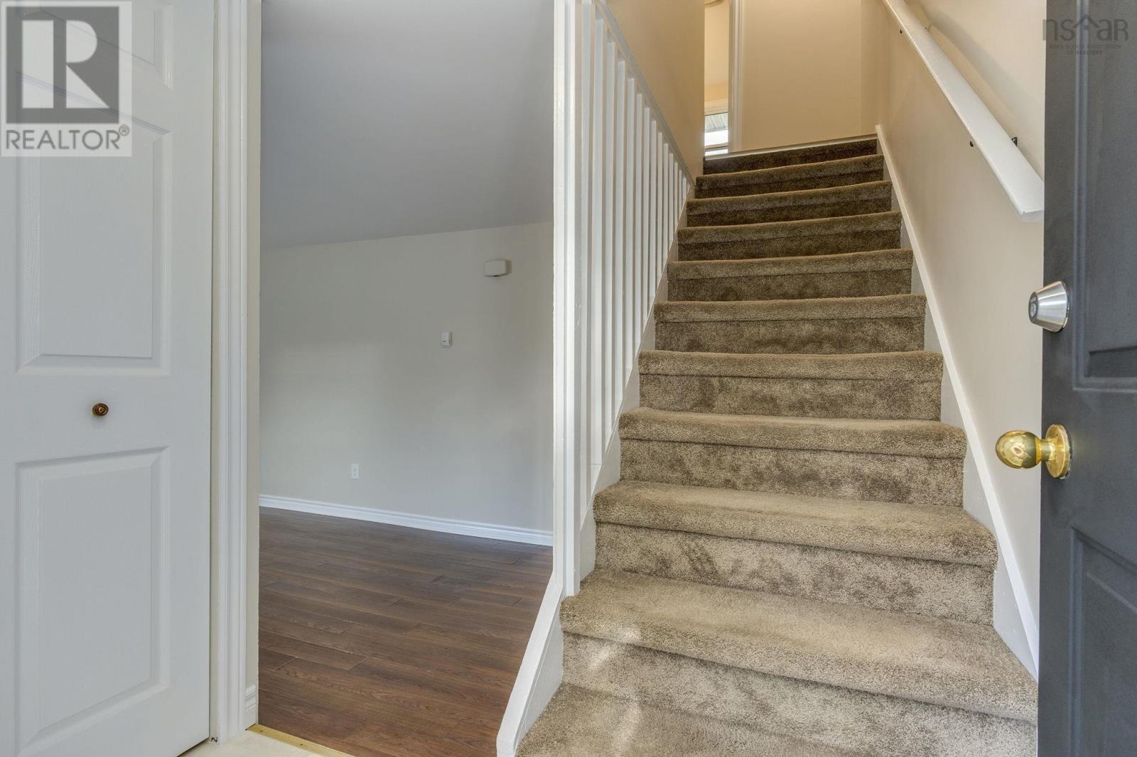 Property 28 of 47 of 15 Dipper Crescent