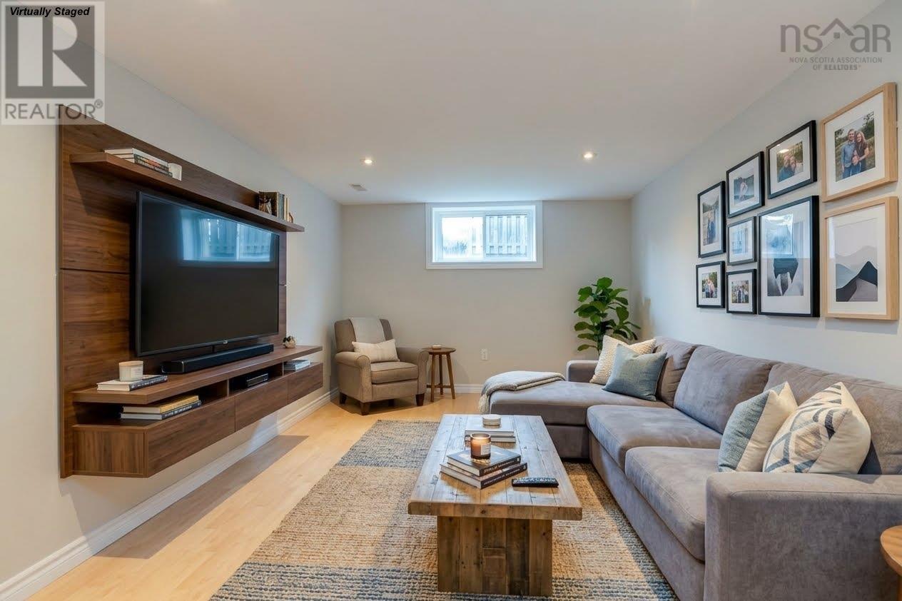 Property 35 of 47 of 15 Dipper Crescent