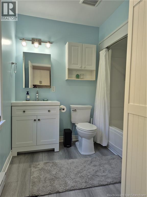557 Canada Street - 16