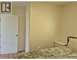 557 Canada Street, photo 21