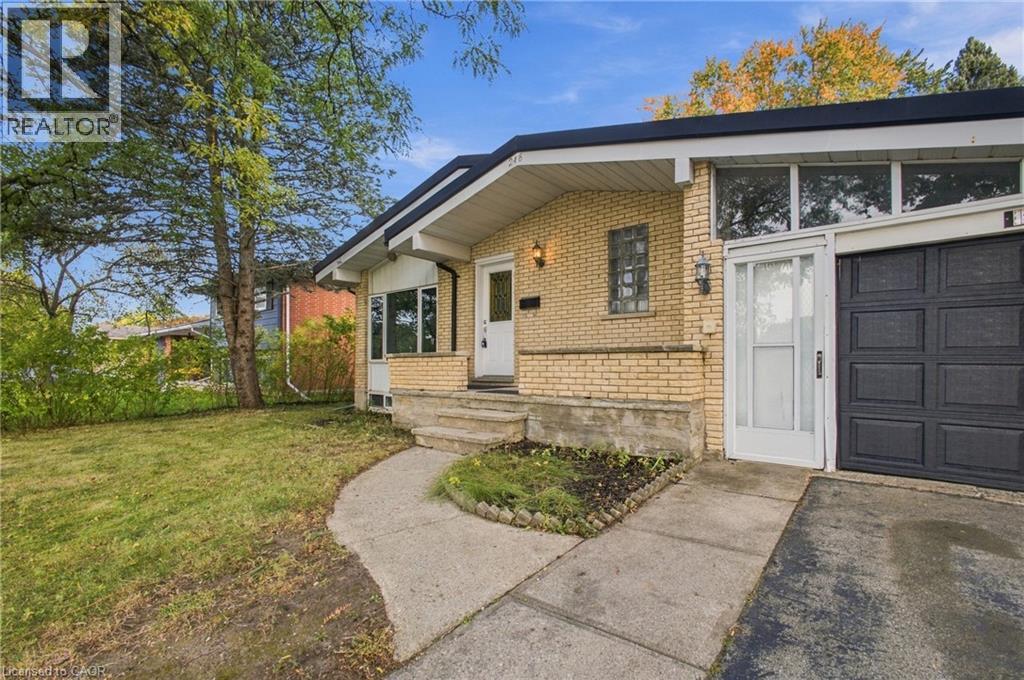 246 Hillcrest Road — photo 4