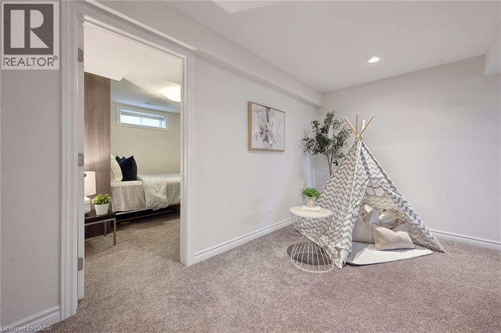 6 Branwood Place — photo 31