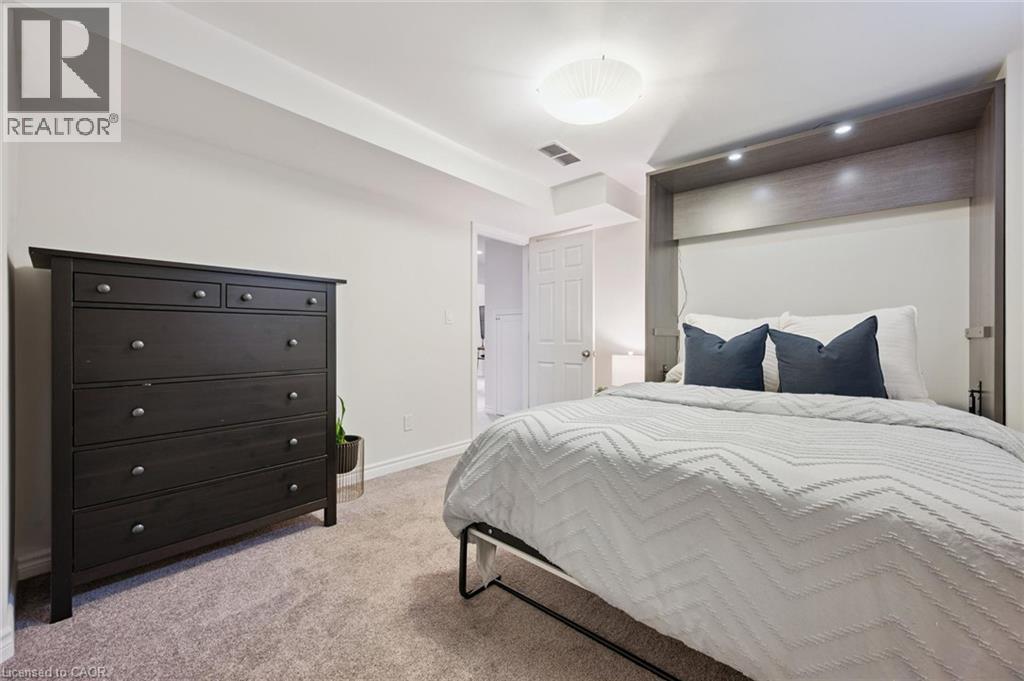 6 Branwood Place — photo 33