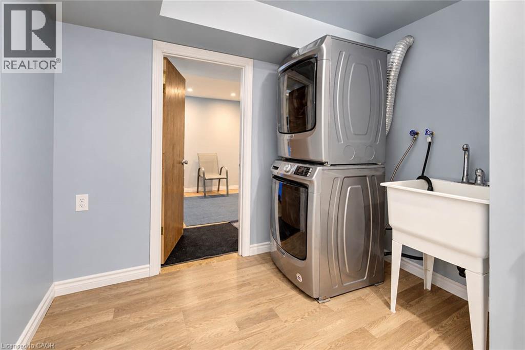 327 Oprington Place — photo 31