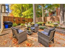 327 Oprington Place, Kitchener, ON N2N3P3 Photo 16